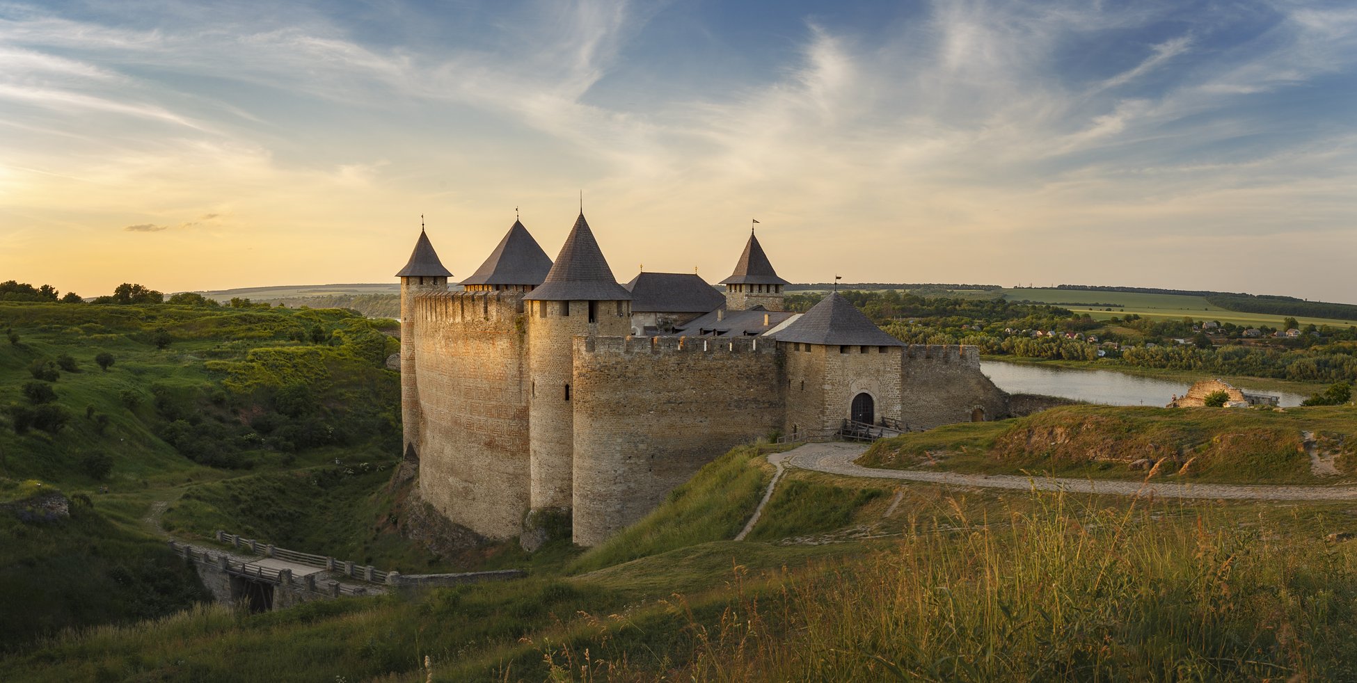 Explore This Impressive Fortress In Khotyn, Ukraine