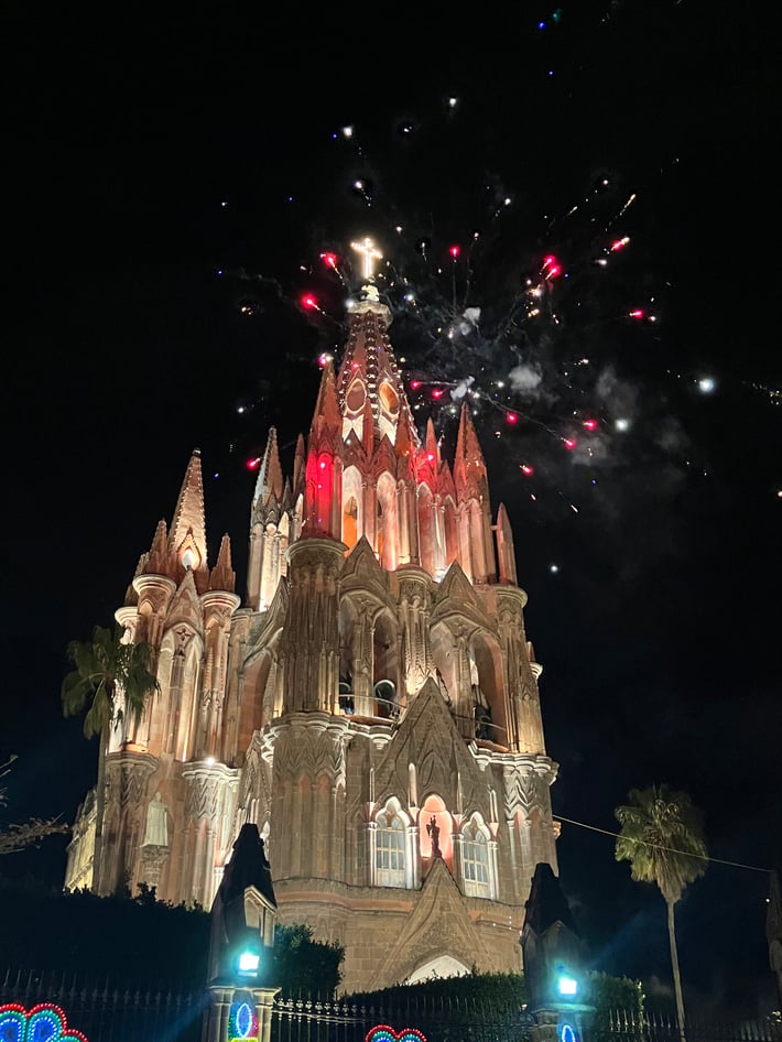 San Miguel cathedral at night