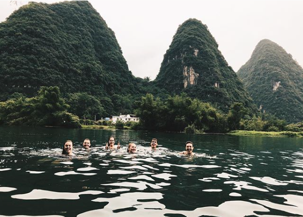 Teach kids English in China