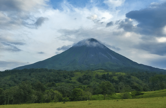 Be Best Friends With These Costa Rican Volcanoes