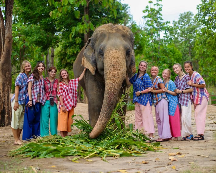 ILP volunteers in Thailand